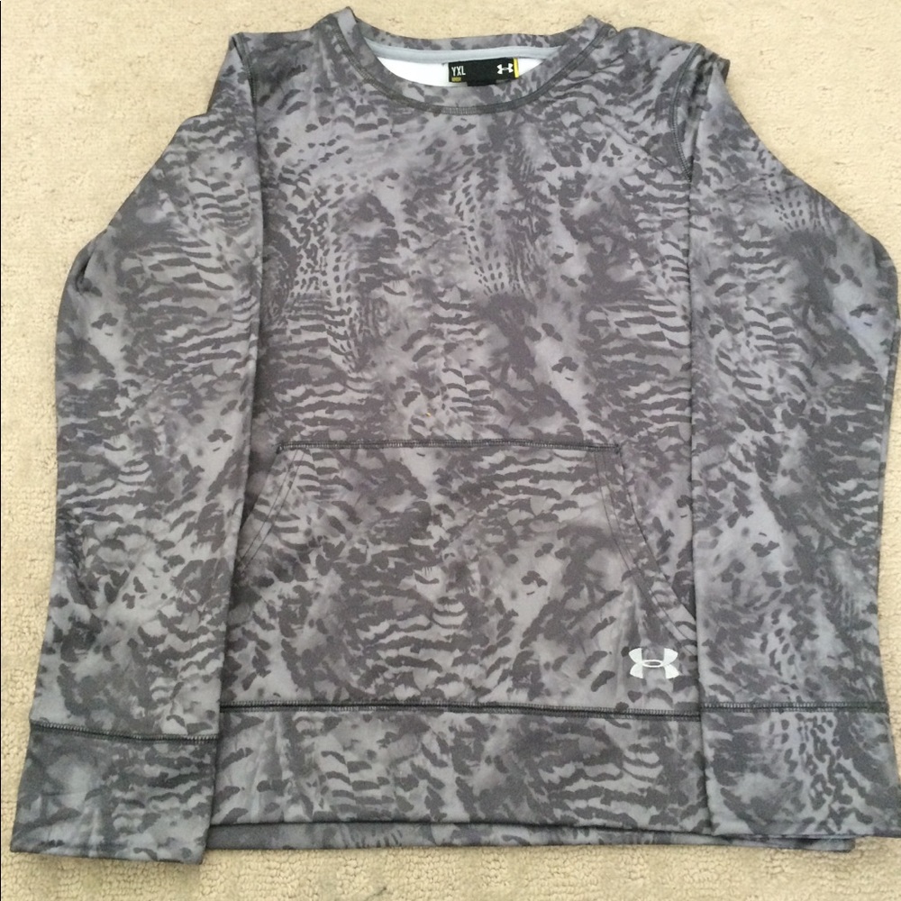 Under armour pullover no hood